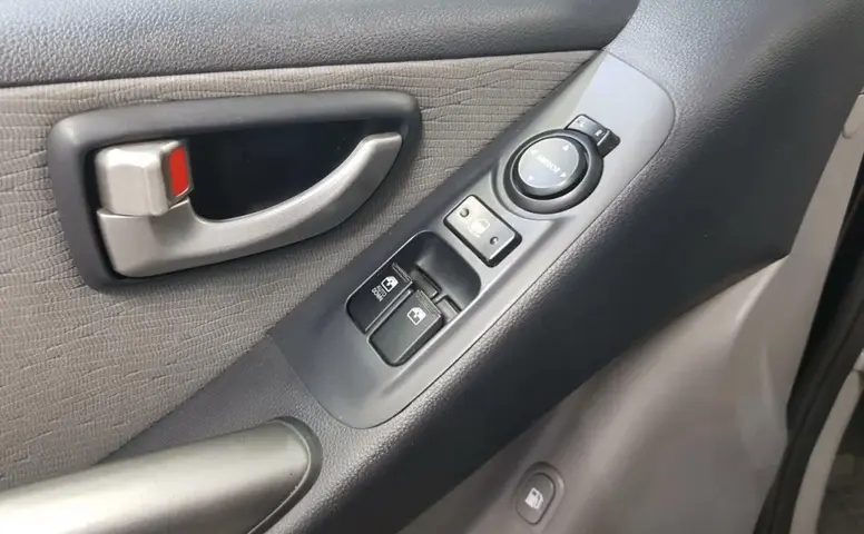 Hyundai H-1