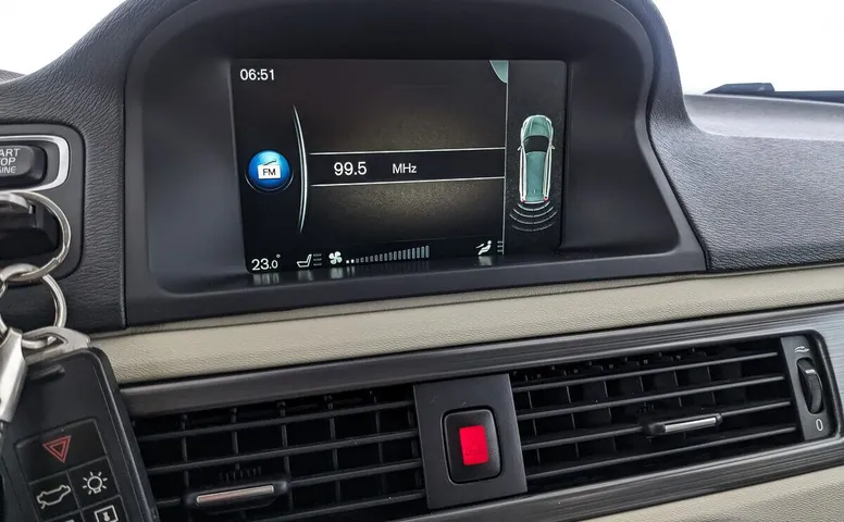 Volvo XC70