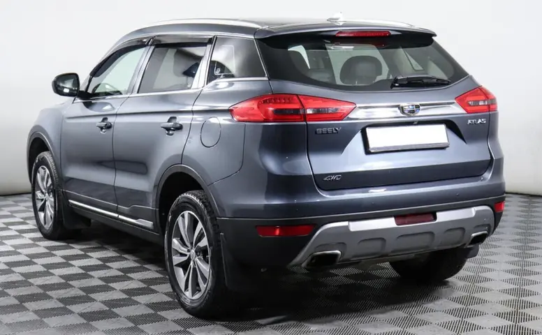 Geely Atlas