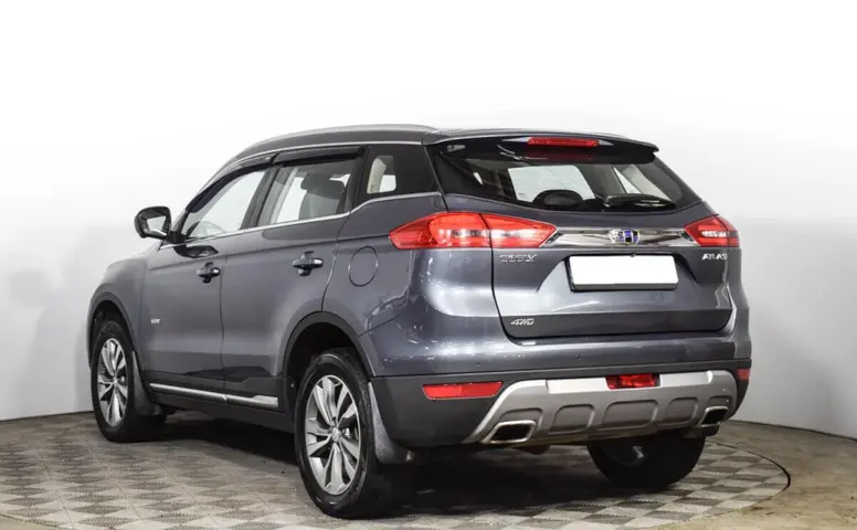 Geely Atlas