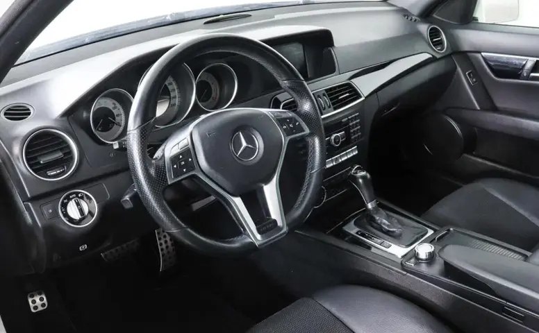 Mercedes-Benz C-Класс