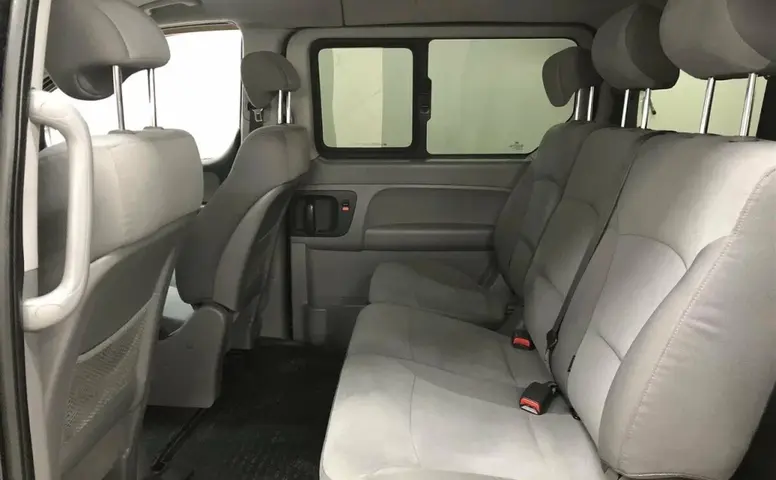 Hyundai H-1