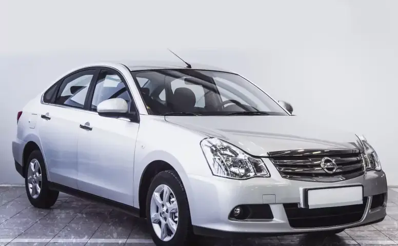 Nissan Almera