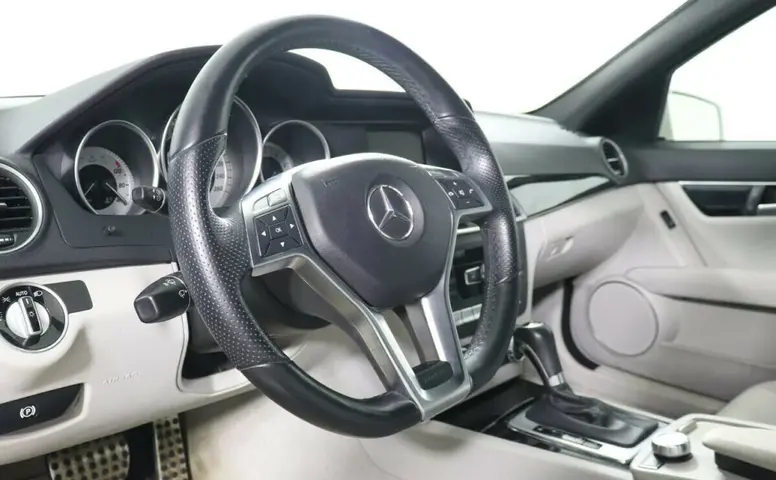 Mercedes-Benz C-Класс