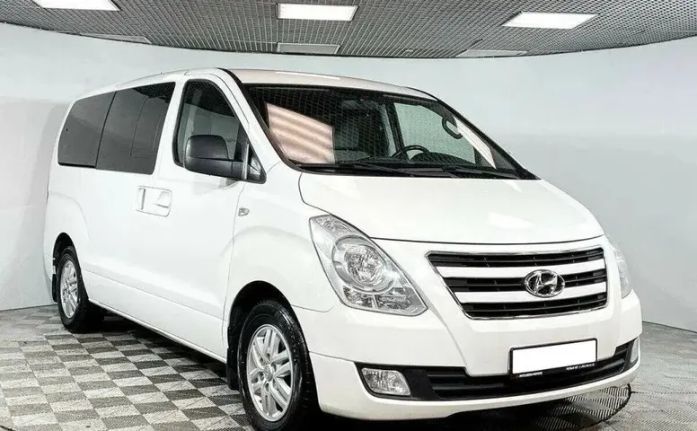 Hyundai H-1