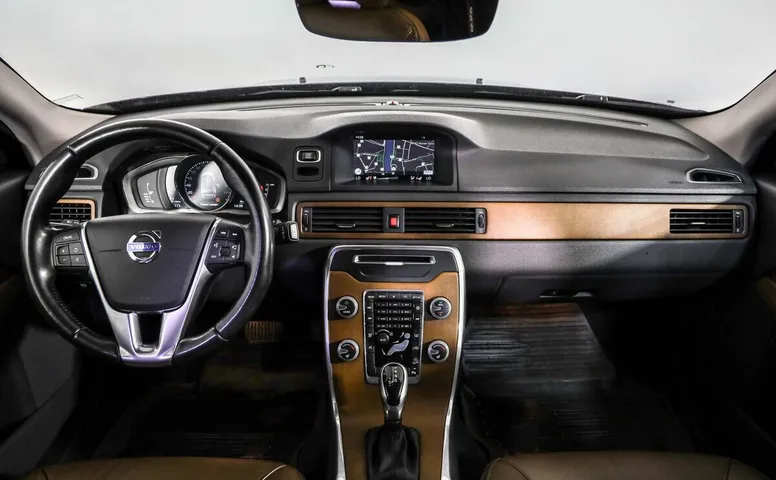 Volvo XC70