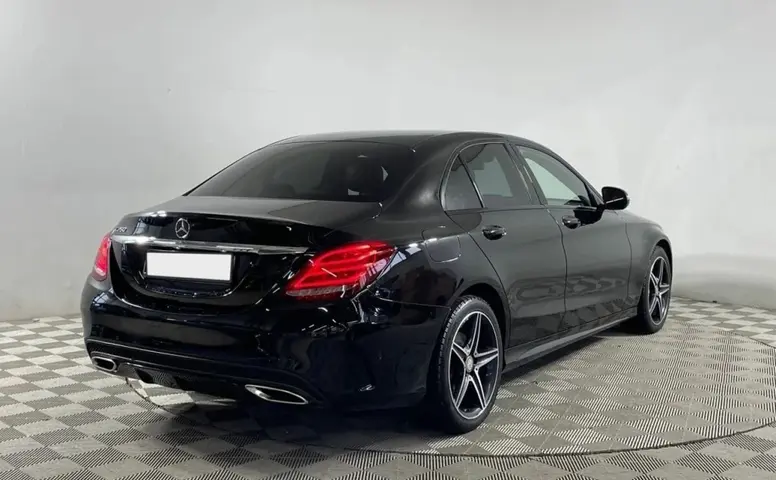 Mercedes-Benz C-Класс