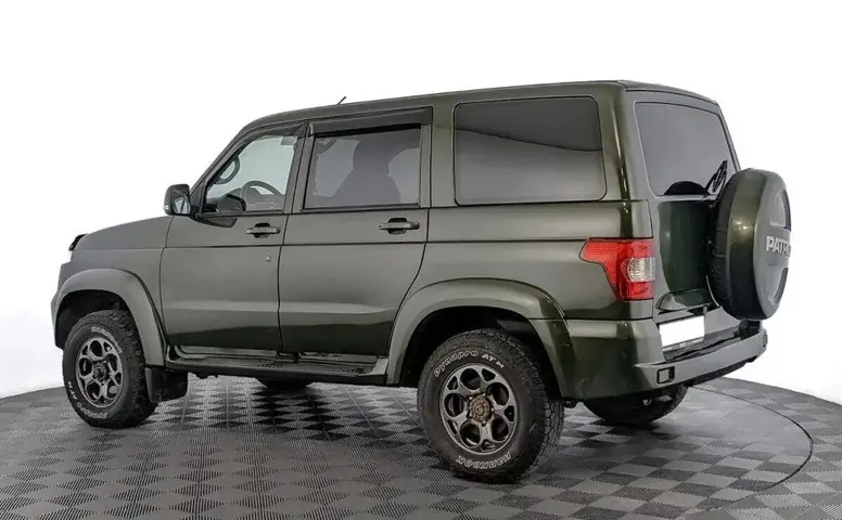 УАЗ Patriot
