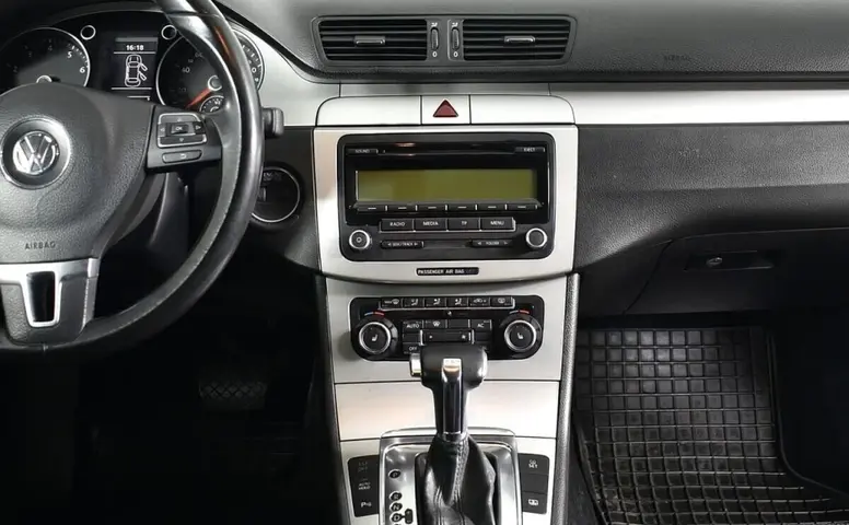 Volkswagen Passat CC