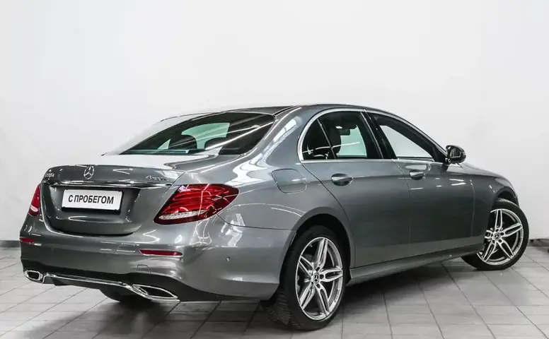 Mercedes-Benz E-Класс