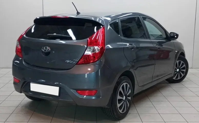 Hyundai Solaris