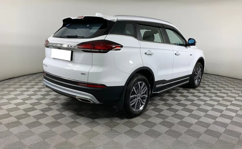 Geely Atlas Pro