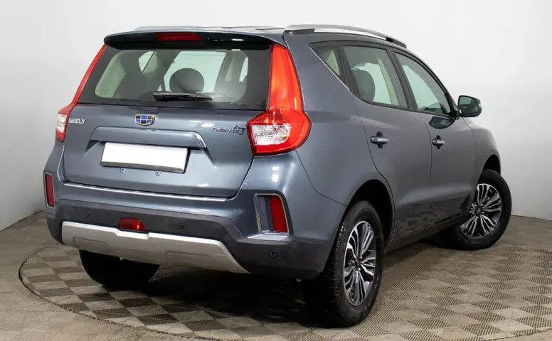 Geely Emgrand X7