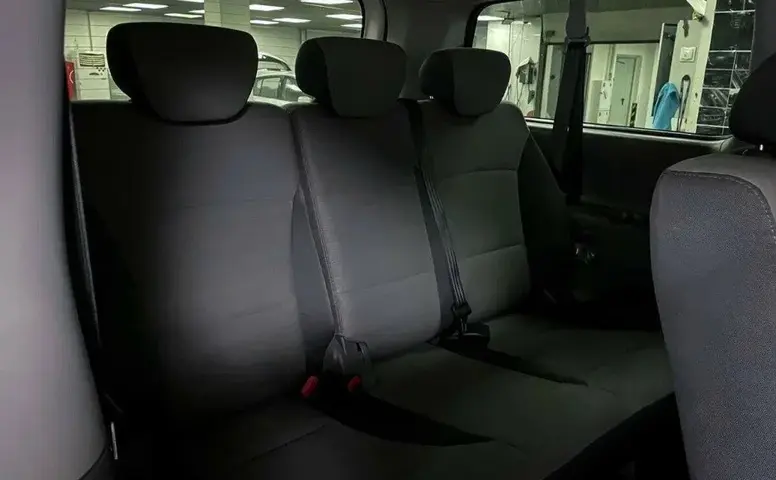 Hyundai H-1
