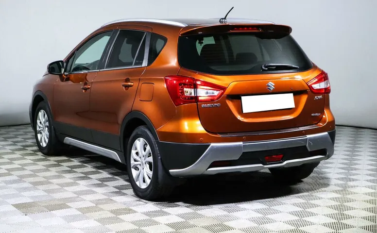 Suzuki SX4