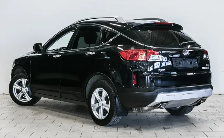 FAW Besturn X80