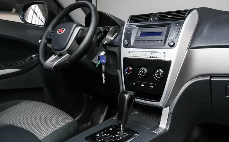 Geely Emgrand X7